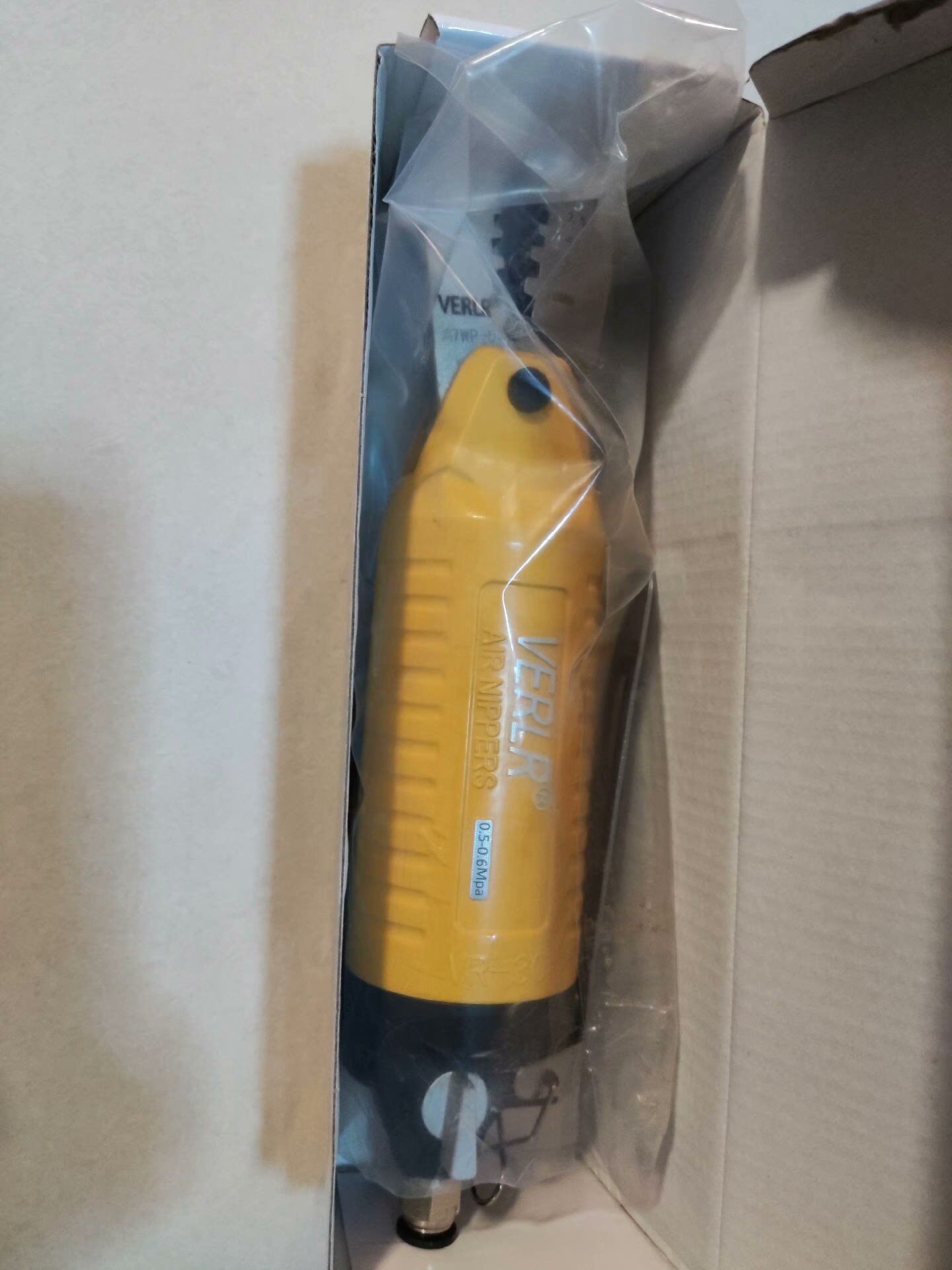 议价全新台湾威耐尔气动压线钳 冷压钳 气动端子钳 奶咀钳 压线