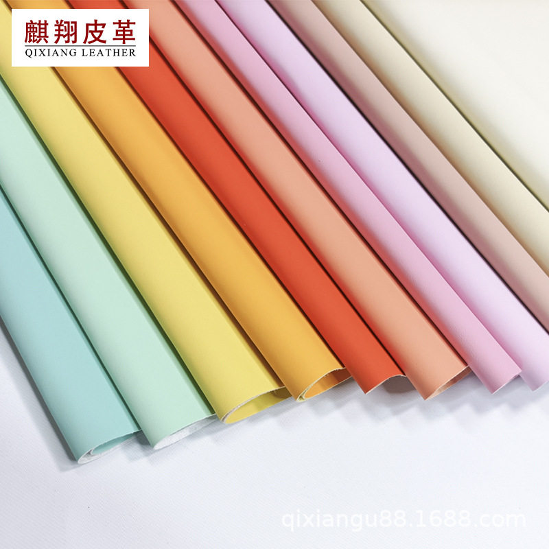 现货0.7厚鞋材皮革超纤pu皮料