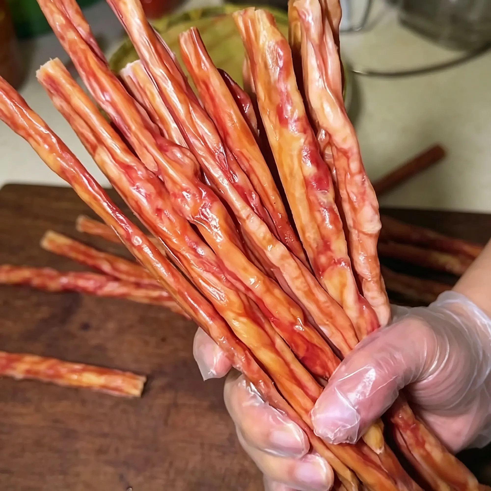 云南干小肠猪小带子猪小肠油炸干肠子下酒菜干猪肠正宗土特产猪肠