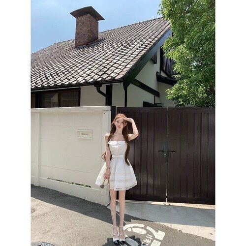 迟伞伞26/ss 塞维轻语 Jor*a小白花翻领手工刺绣无袖吊带连衣裙