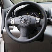 RAV4荣放手缝真皮方向盘套专用全包把套 11老款 适用于丰田新09