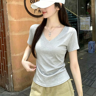 黑色上衣短袖t恤女款2026夏新款紧身正肩v领半袖修身收腰美式复古