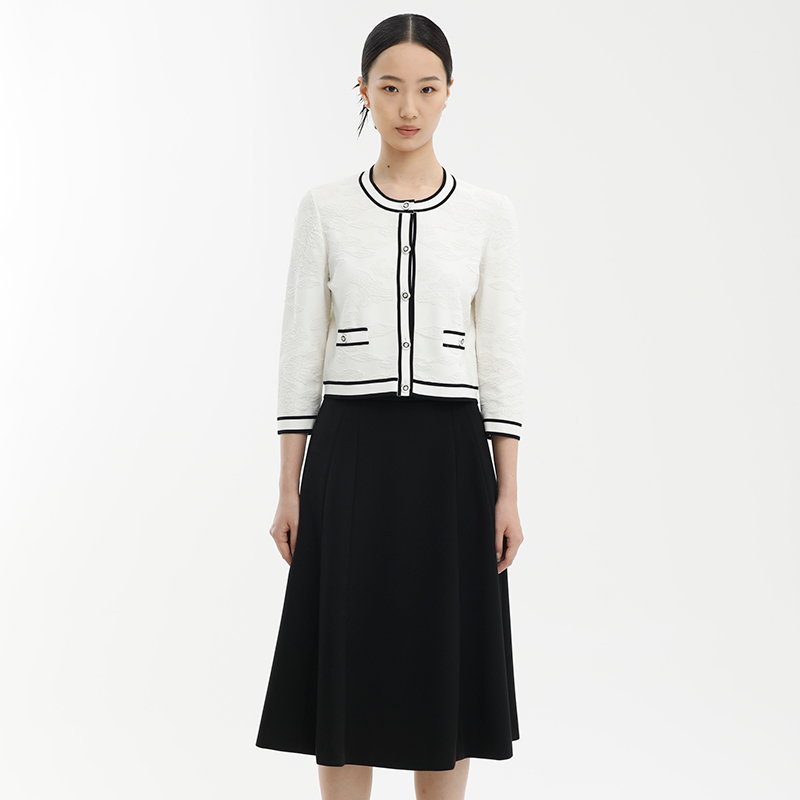 戴布拉芬新款秋季高腰小香风开衫毛衣女短款外搭洋气针织外套春秋