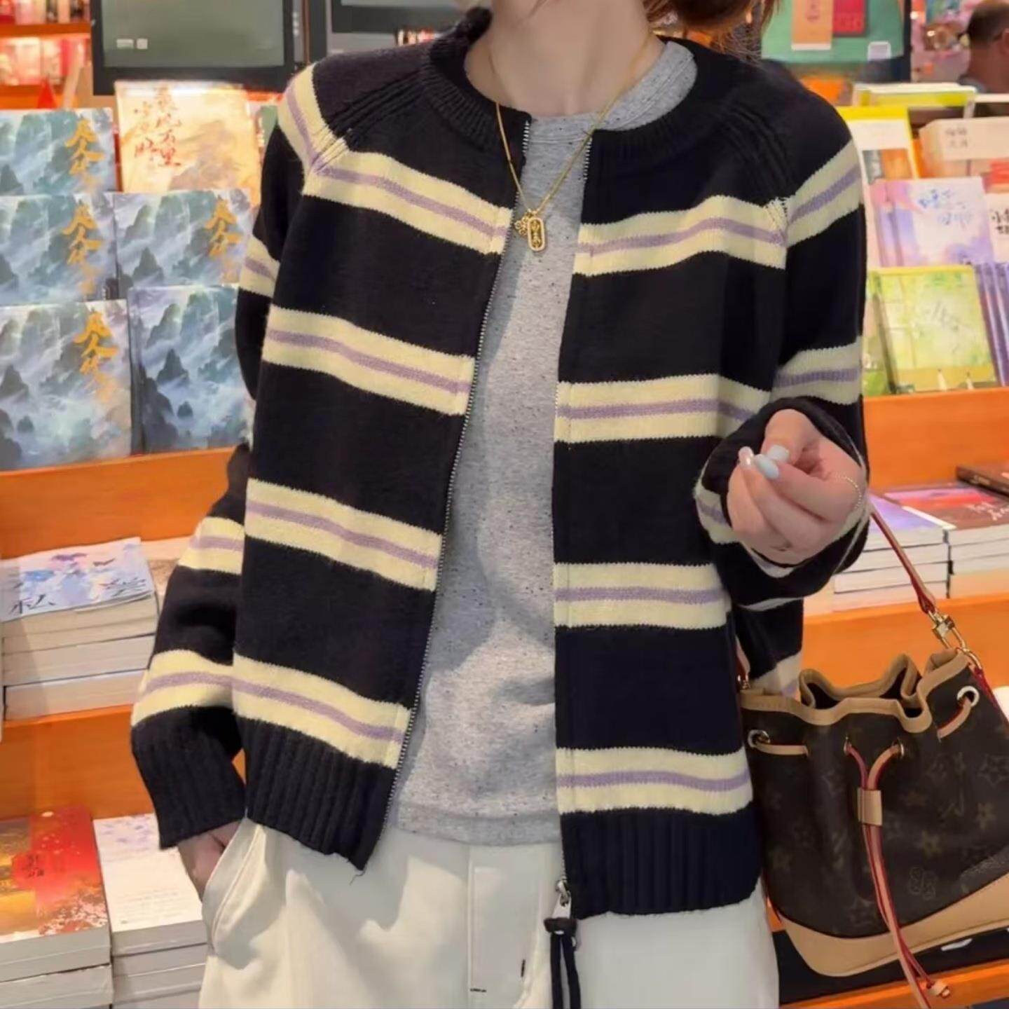 ROUMIKL撞色条纹圆领拉链针织开衫女2025新款秋季小个子短款外套