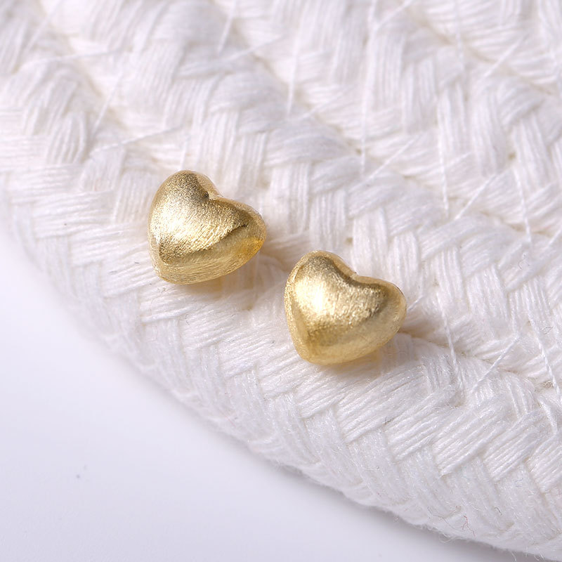s925纯银金色爱心磨砂耳钉女简约