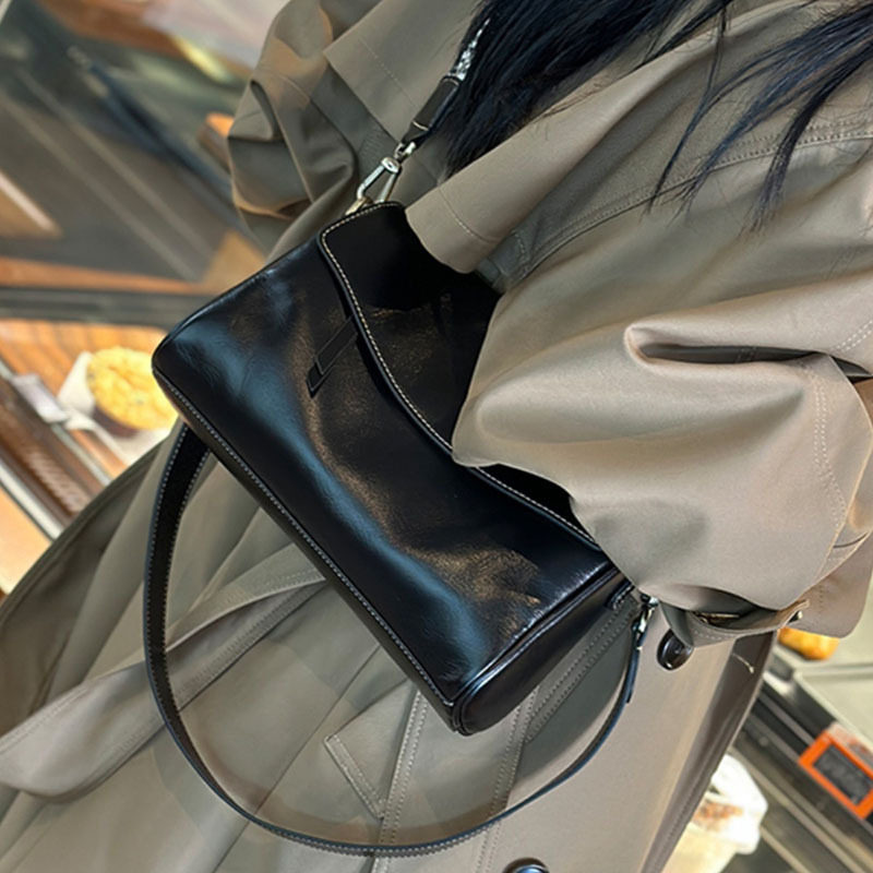 女士真皮包包2026新款休闲腋下包