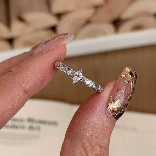 S925纯银中古老钱风马眼钻拉丝戒