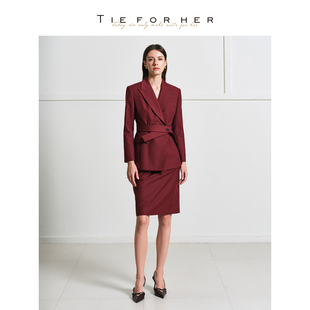 通勤女士西装 TieForHer Oxford精英束腰安可拉红高圆圆连衣裙套装