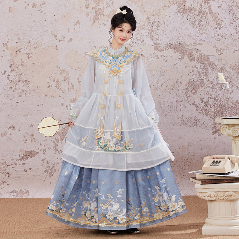 玉术汉服女马面裙刺绣衫汉洋折衷