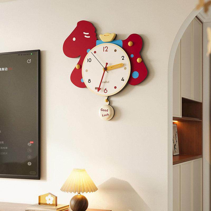 小马创意静音钟表挂钟客厅2025新款时钟挂墙网红卡通挂表高级感,家居饰品,钟表画/挂钟画,淘宝优惠券,粉丝福利购,淘宝优惠卷