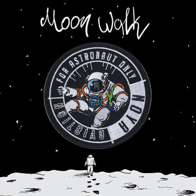 自粘圆形黑色徽章diy羽绒服布贴