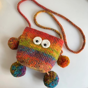 小怪兽斜挎包diy手工材料包打发时间的手工diy钩针编织材料包钩织