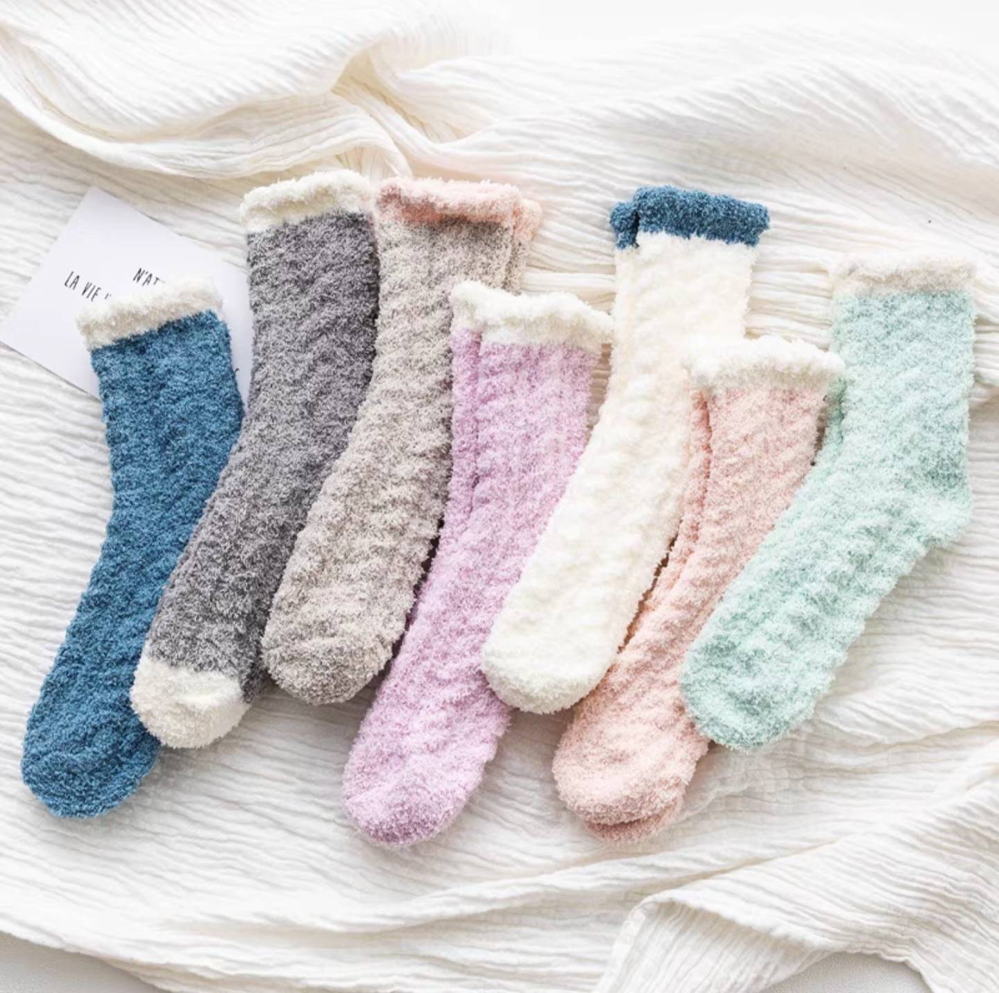 珊瑚绒月子袜子女中筒产后秋冬季加绒加厚冬天保暖睡眠毛巾地板袜