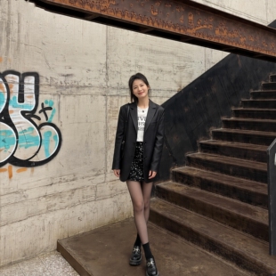 西装皮衣外套女款2026新款春秋季高级感炸街今年流行夹克复古西服