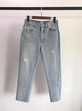Tot浅蓝色仿旧修身挺括毛边破洞直筒牛仔裤女扭缝不对称裤子