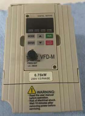 VFD007M21A变频器