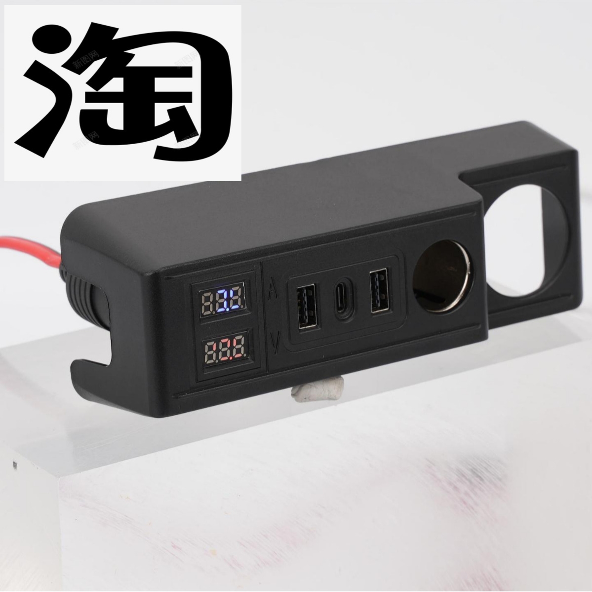 适用于2018+铃木吉姆尼 Jimny改装 AT MT点烟器USB右驾增设电源