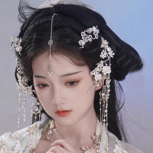 2026新款原创汉服头饰套装银色发冠流苏发簪步摇古装古风发饰品女