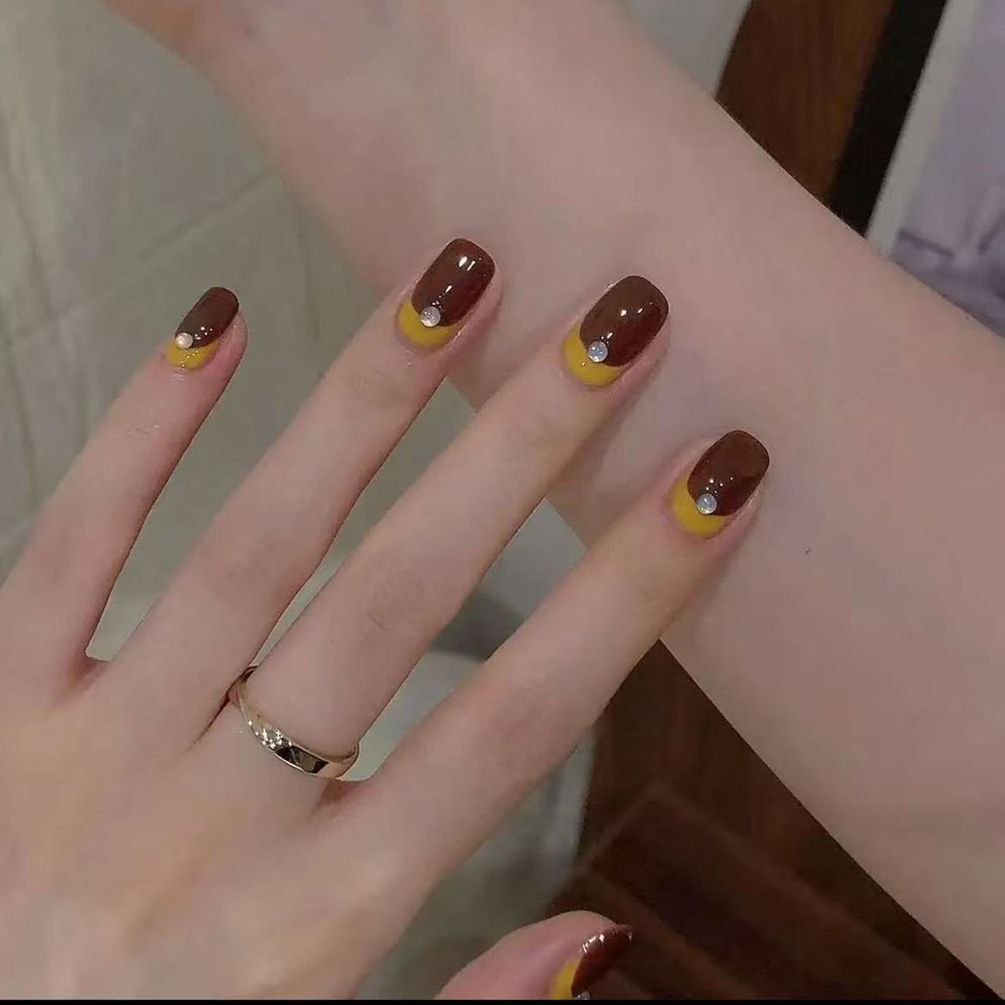 GC【焦糖蛋糕】秋冬新款温柔高级感显白手工甲雾棕日常百搭可拆