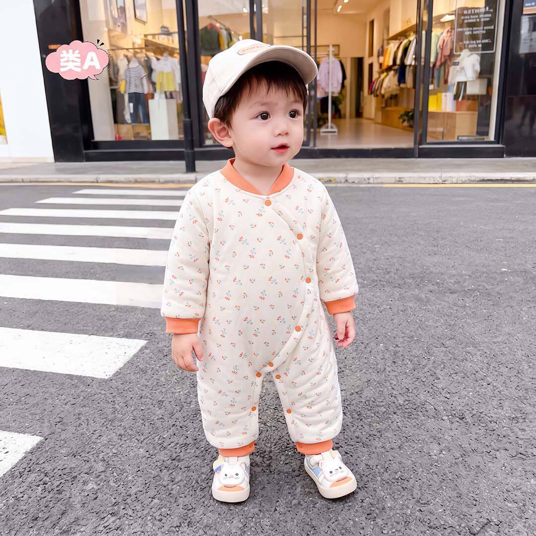 婴儿连体衣春秋夹棉a类哈衣新生儿无骨爬服蝴蝶衣简约中厚婴童装