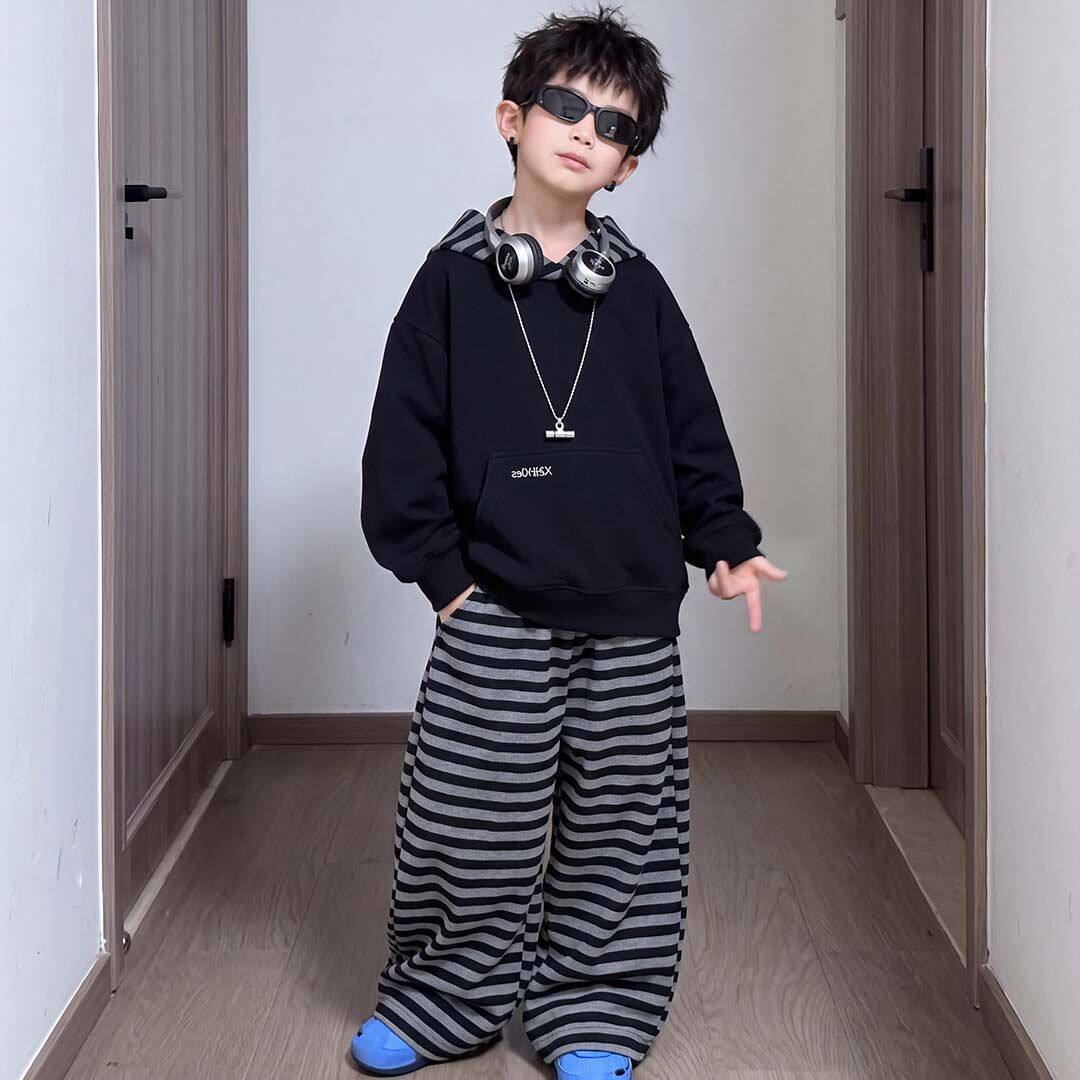 儿童连帽卫衣套装秋季童装宽松休闲连帽上衣条纹裤子两件套装潮流