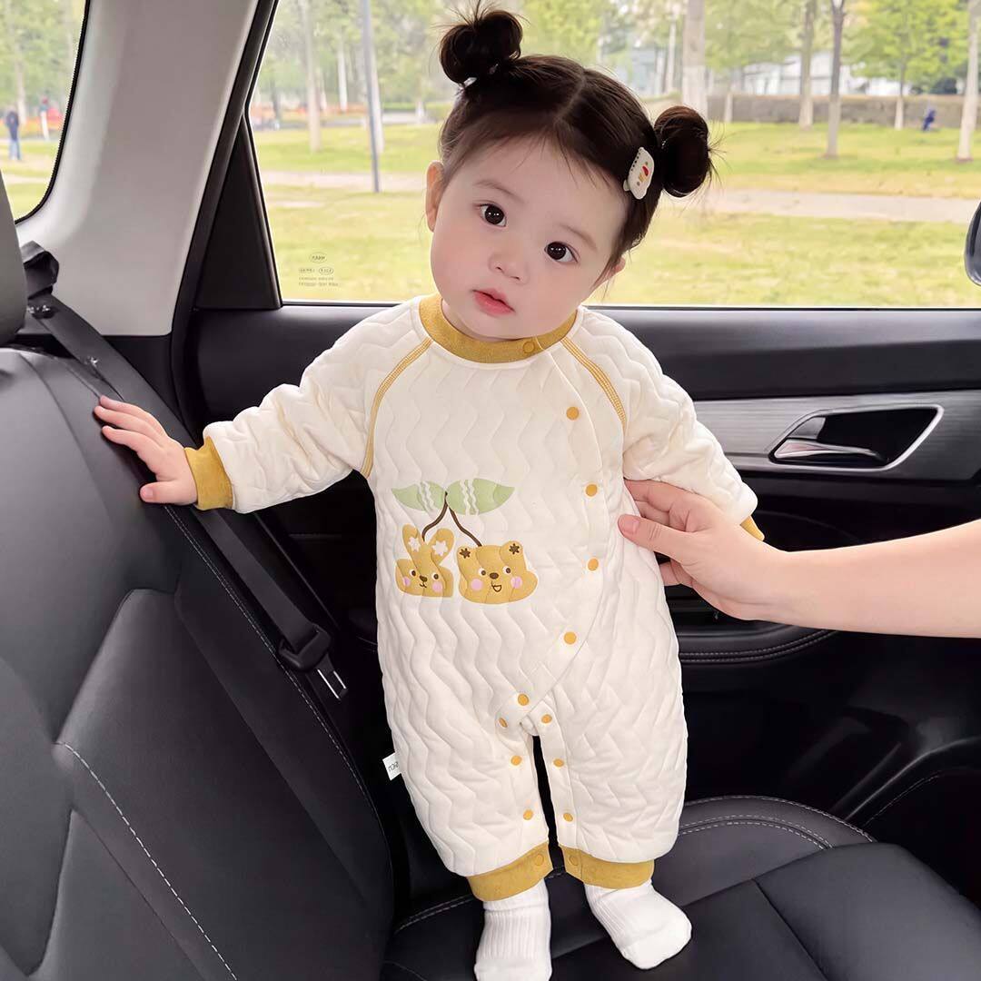 婴儿连体衣春秋三层保暖哈衣新生儿夹棉加厚衣服宝宝a类爬服斜襟