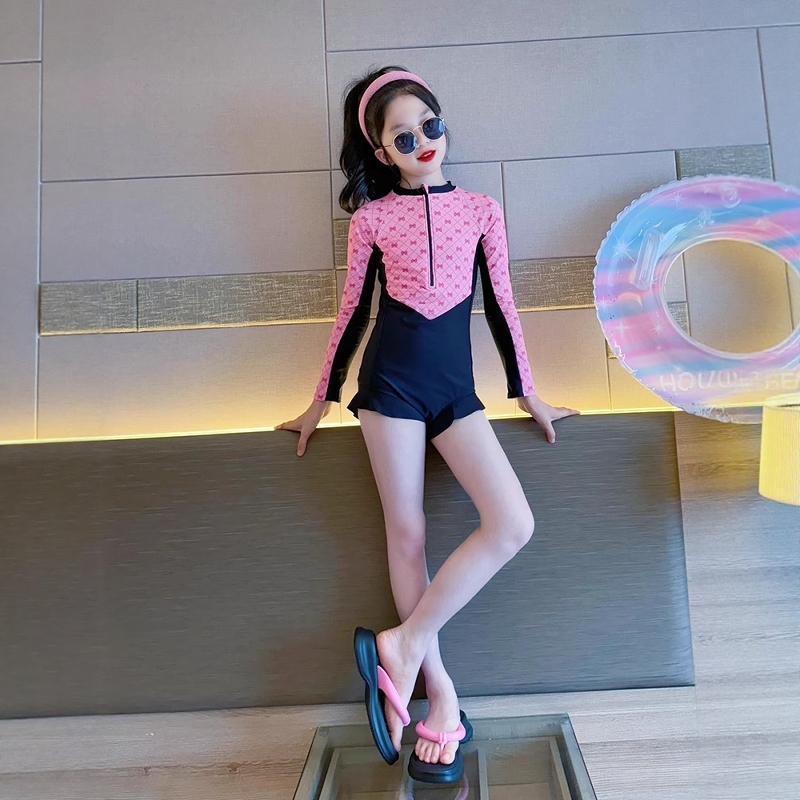 英国Next Kiss女童连体泳衣夏季2025新款儿童长袖大童平角游泳衣