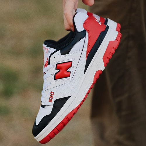 NEWBALANCE刺绣系带男板鞋低帮