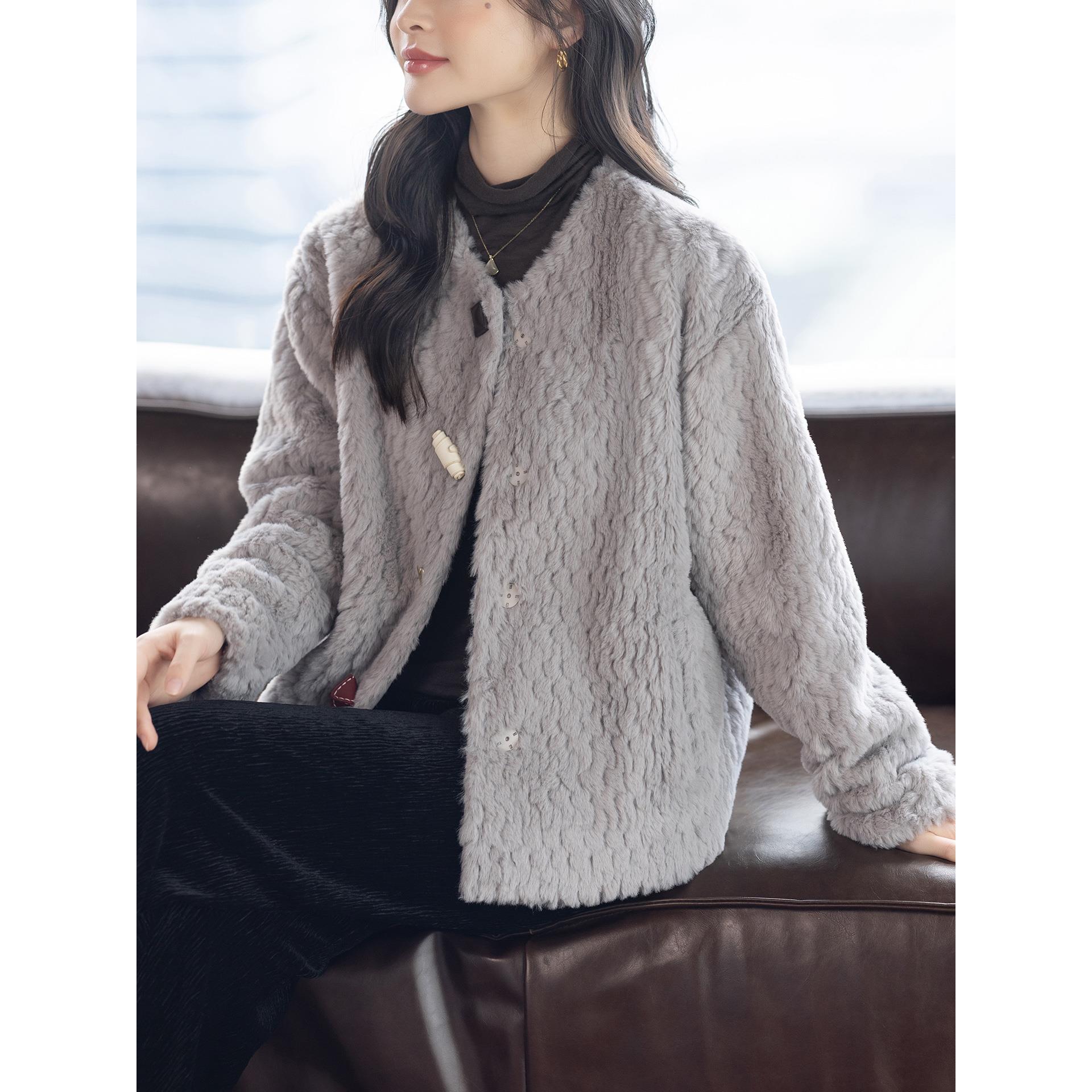 ROUMIKL高级感时尚彷羊羔毛绒短外套女秋冬新款加厚保暖宽松休闲