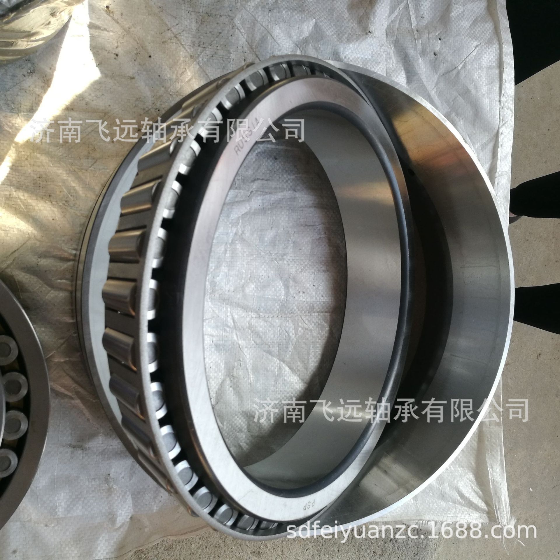 汽车轴承 R37-7 R60-44圆锥滚子轴承Tapered roller bearing 五金/工具 圆锥滚子轴承 原图主图