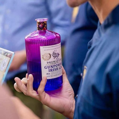 送高端汤力水鹿角兔火耀联名金酒