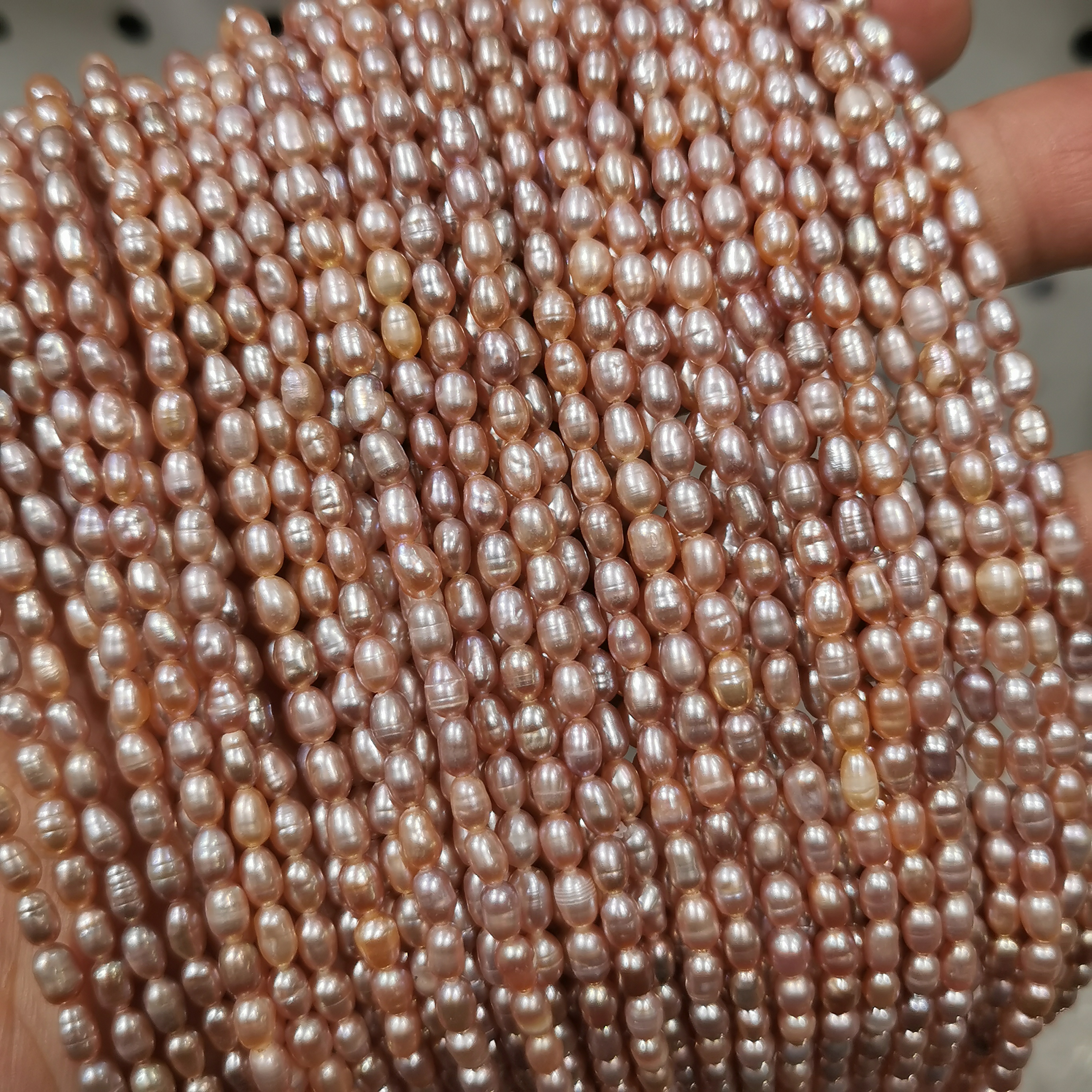 3-3.5mm紫色性价比高米珠天然淡水珍珠散珠项链半成品一条 36公分