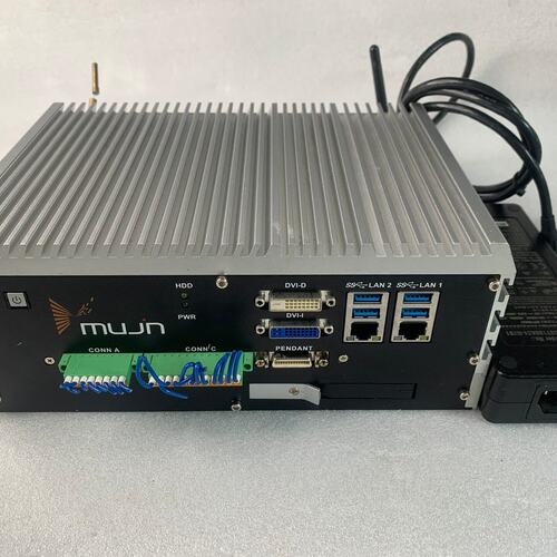 议价ECS-9000工控机，配置E3-1275 v5处理器，8G可维修