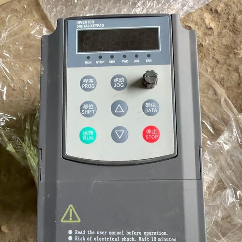 议价伟森变频器AE200-4-3PH-2.2G-4.0P，可维修