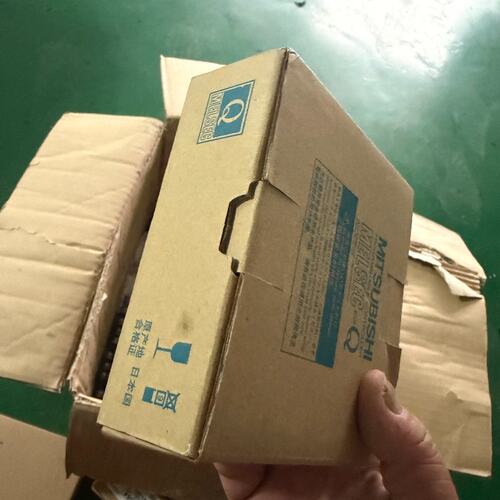 议价PLC模块 Q68ADV，，未封，，功能正可维修