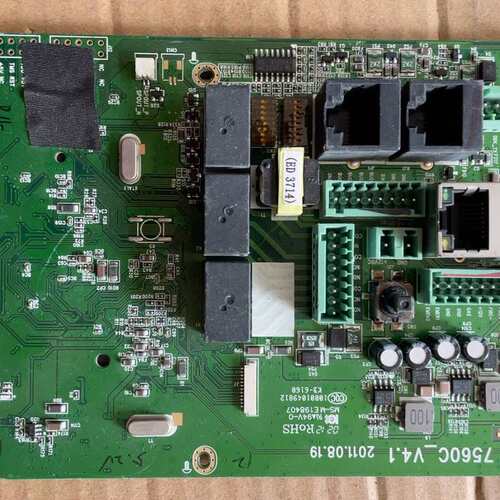议价7560C_V4.1主板，品，接口丰富，带双网口和多个I可维修