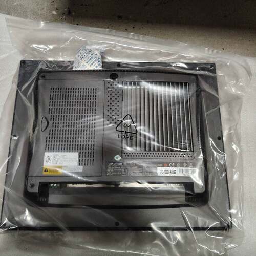 可议价触摸屏一体机TPC-1582H-433BE