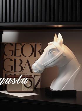 跨境爆款现代法式复古马头客厅样板间书房电件视柜办公室摆装饰品