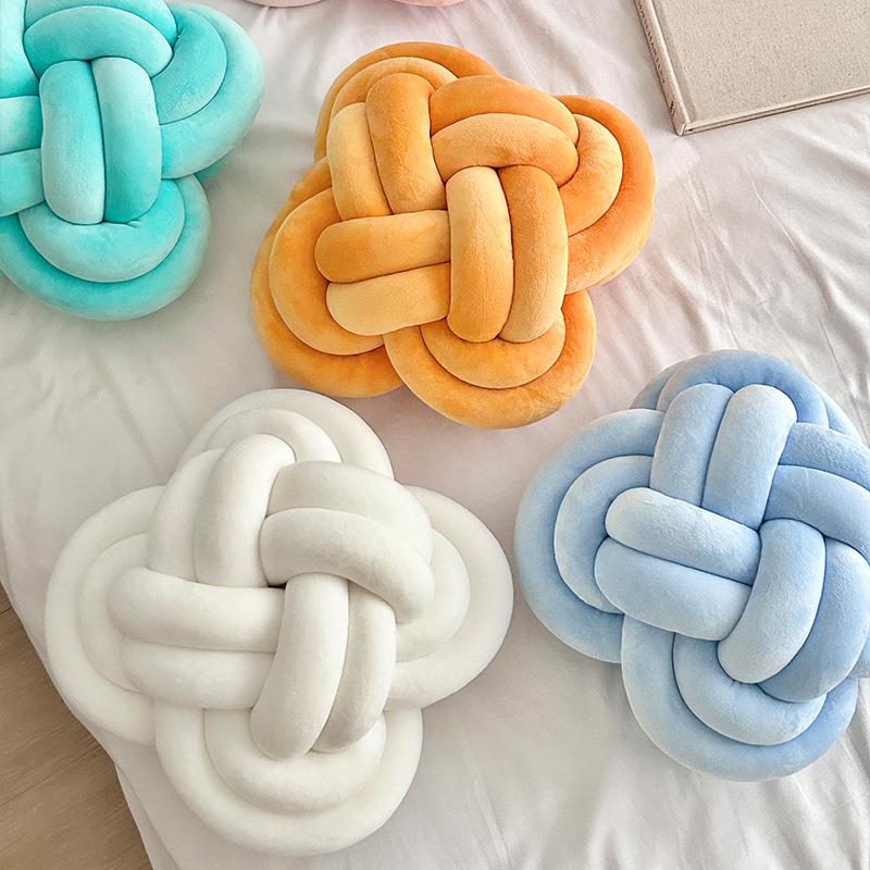 跨境亚马逊纯色打编结织抱枕丹麦球中国结沙发床上装饰飘窗靠垫