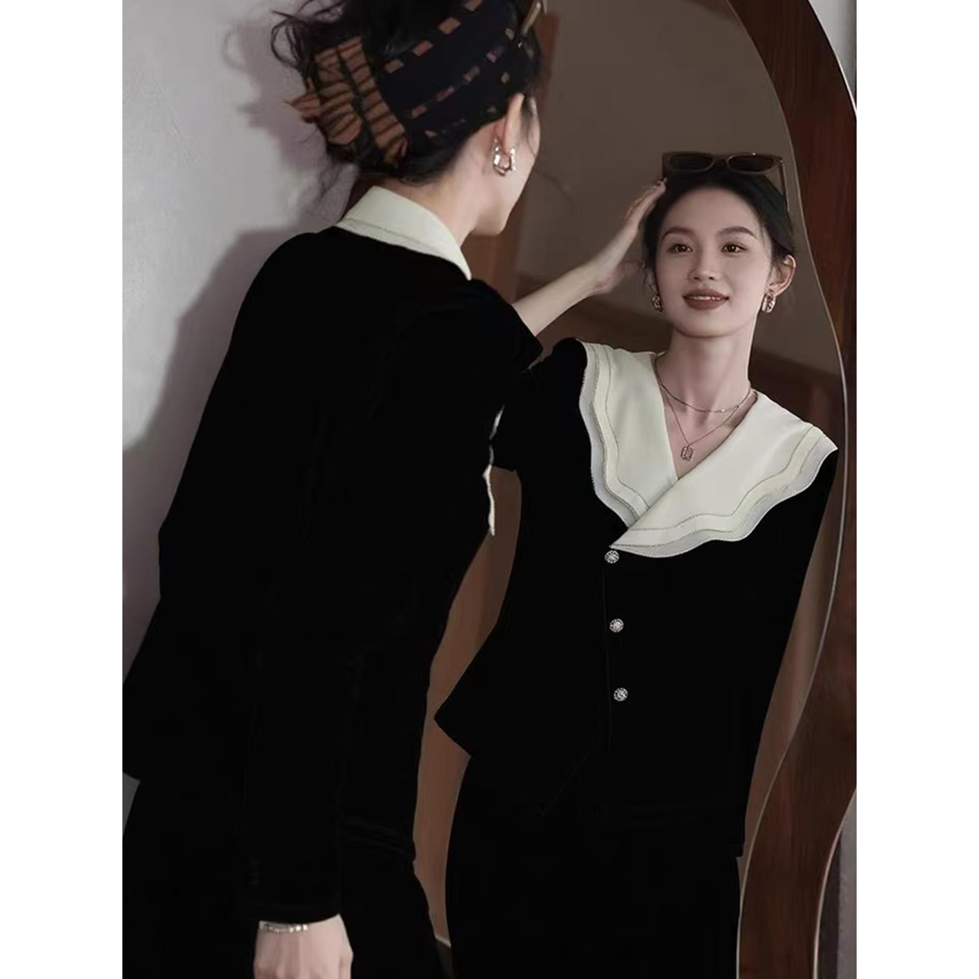 ROUMIKL法式黑色娃娃领丝绒衬衫长袖女秋季新款今年流行漂亮不规