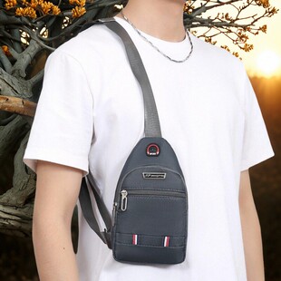 胸包户外轻便骑行包跑步斜挎包男士 随身物品手机袋运动登山小背包