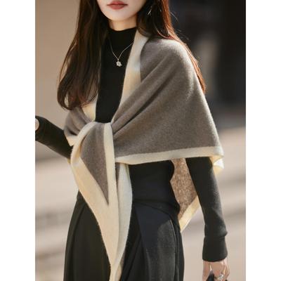 ROUMIKL设计感高端拼色100纯针织披肩女2025新保暖百搭围脖三角围
