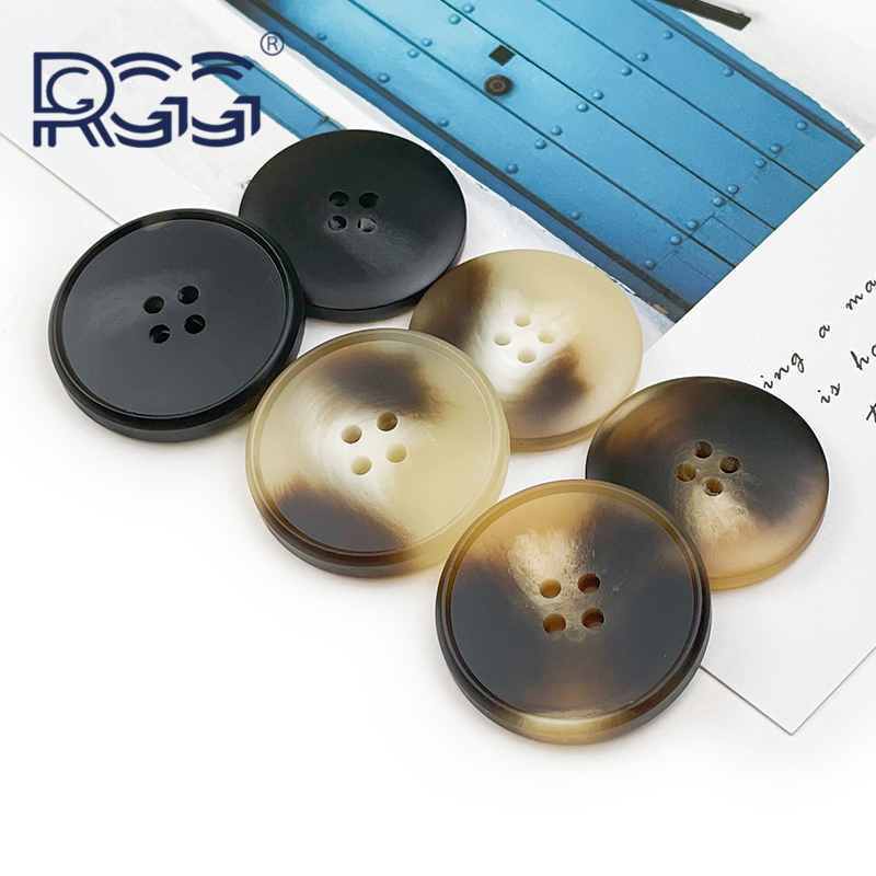 时尚花纹纽扣圆形树脂扣四眼扣子黑色哑光百搭女风衣毛衣扣大衣扣