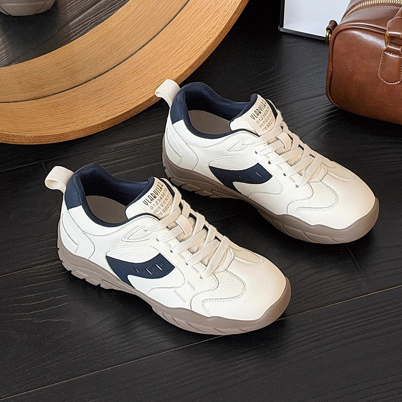 复古百搭平底软底德训鞋女2025冬季新款加绒小白鞋跑步运动休闲鞋