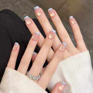 蓝莓奶盖猫眼手工穿戴甲2025年新款裸色法式美甲成品短款指甲贴片