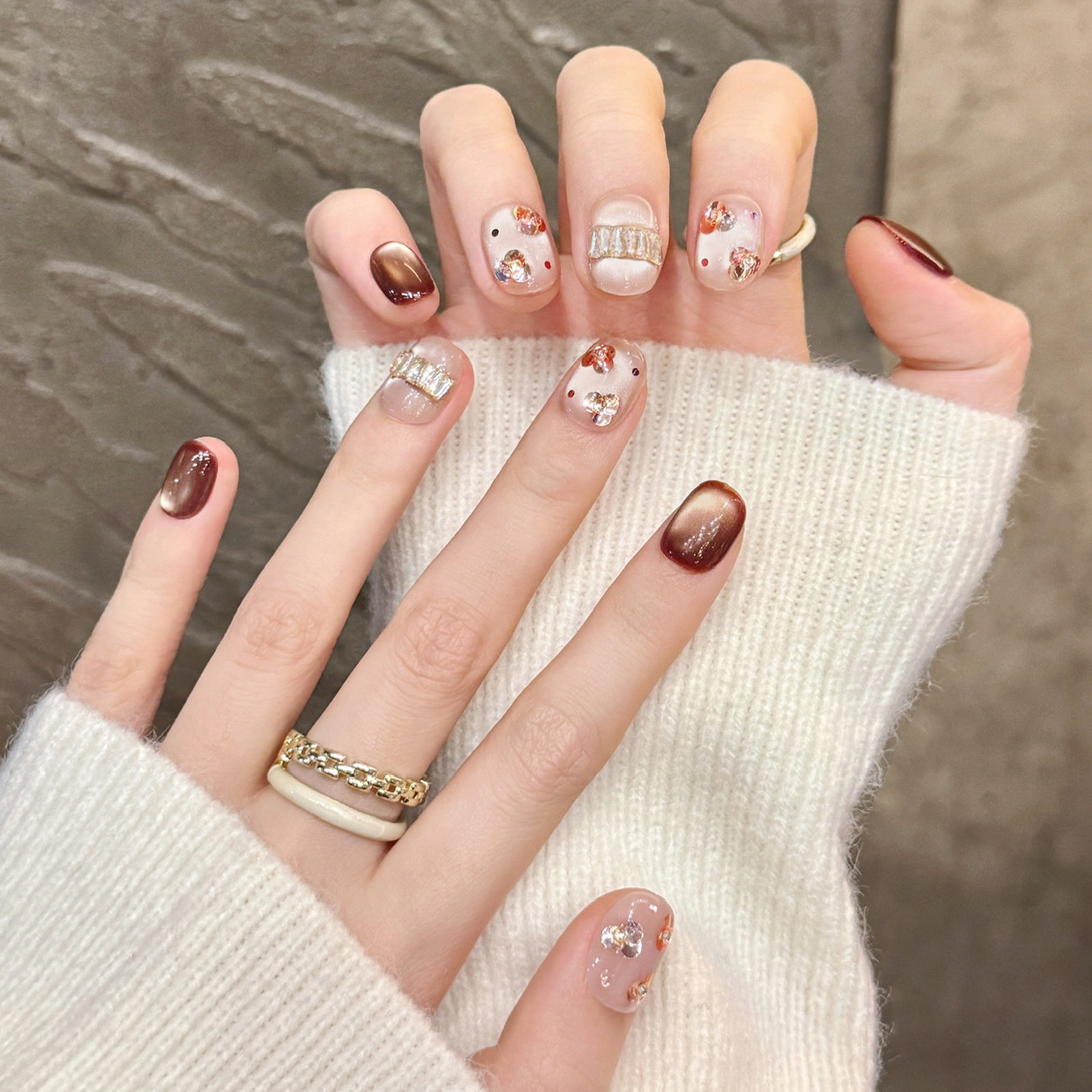 秋冬咖色琥珀猫眼手工穿戴甲短款高级感豆豆美甲2026新年指甲贴片,彩妆/香水/美妆工具,穿戴甲/甲片,淘宝优惠券,粉丝福利购,淘宝优惠卷