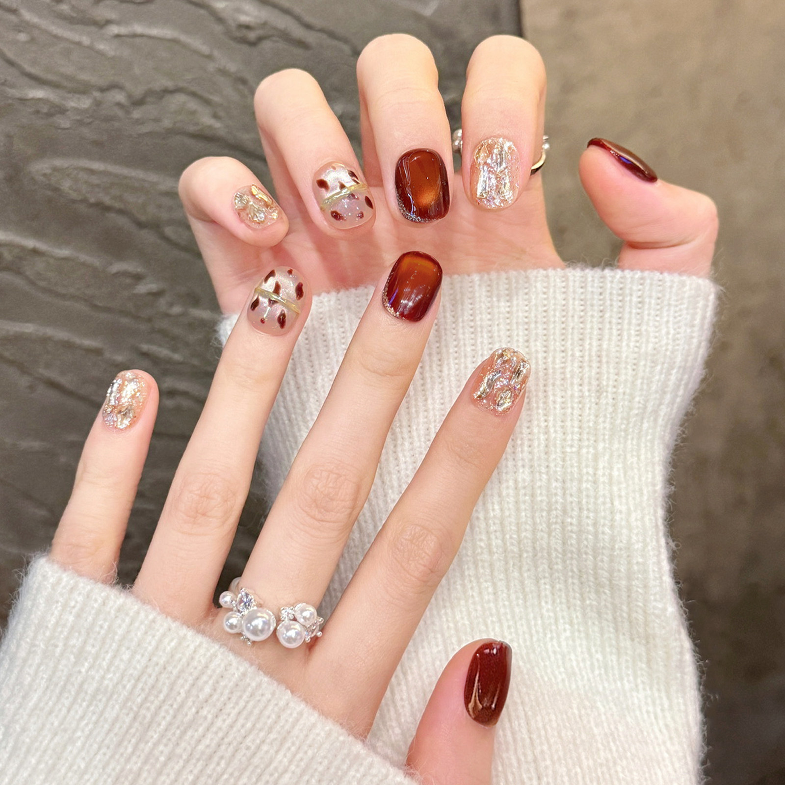 焦糖琥珀猫眼手工穿戴甲秋冬豹纹猫眼美甲短款碎钻高级感指甲贴片,彩妆/香水/美妆工具,穿戴甲/甲片,淘宝优惠券,粉丝福利购,淘宝优惠卷