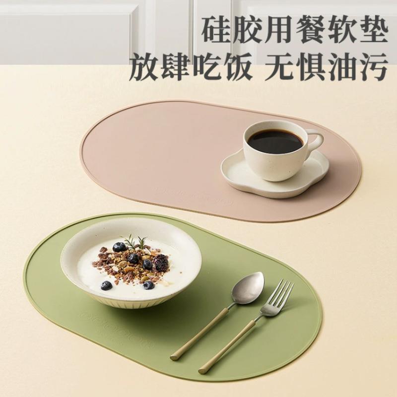 餐垫儿童硅胶垫宝宝桌垫隔热防烫耐高温锅垫轻奢高级感食品级碗垫