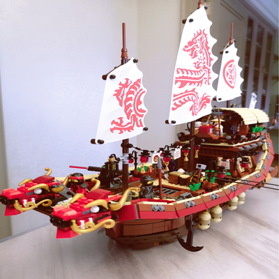 Compatible with LEGO phantom Ninja Destiny reward Dragon Boat exile King Castle boys building block toys