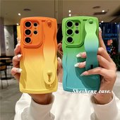 S23手机壳s22 Galaxy女款 s21 渐变波浪边框手腕带适用三星S24 s20硅胶 软套plus高级感Ultra新款 全包防摔个性